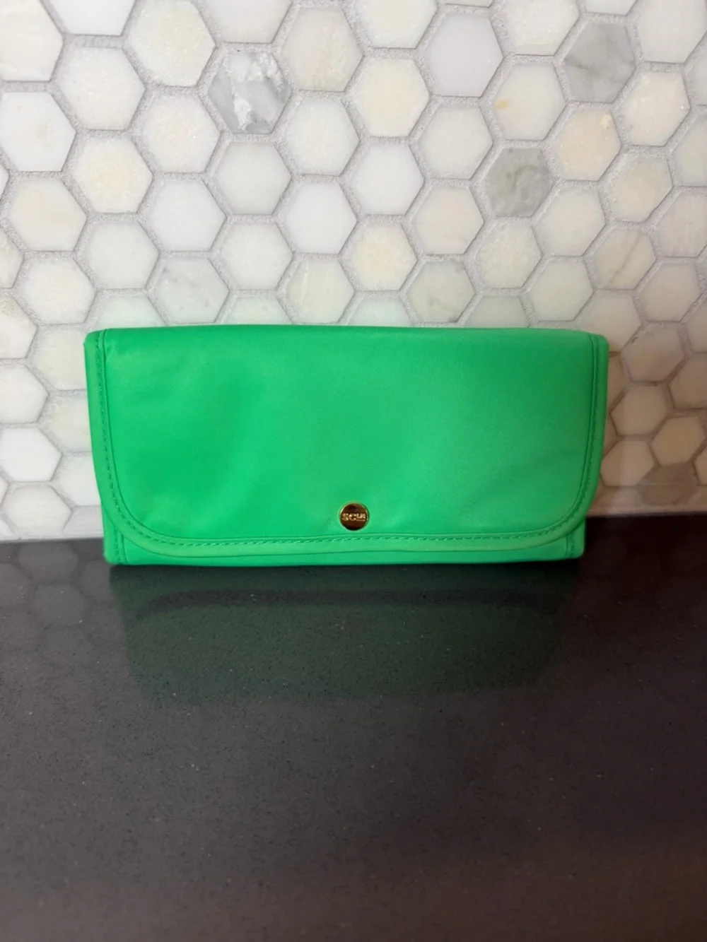 Stoney Clover‎ Lane Bright Neon Green Trifold Long Wallet EUC